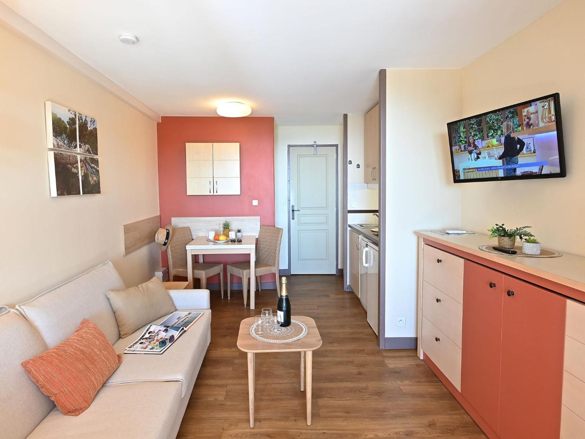 Apartment Village Cap Esterel - Le Village-9 By Interhome Saint-Raphaël エクステリア 写真