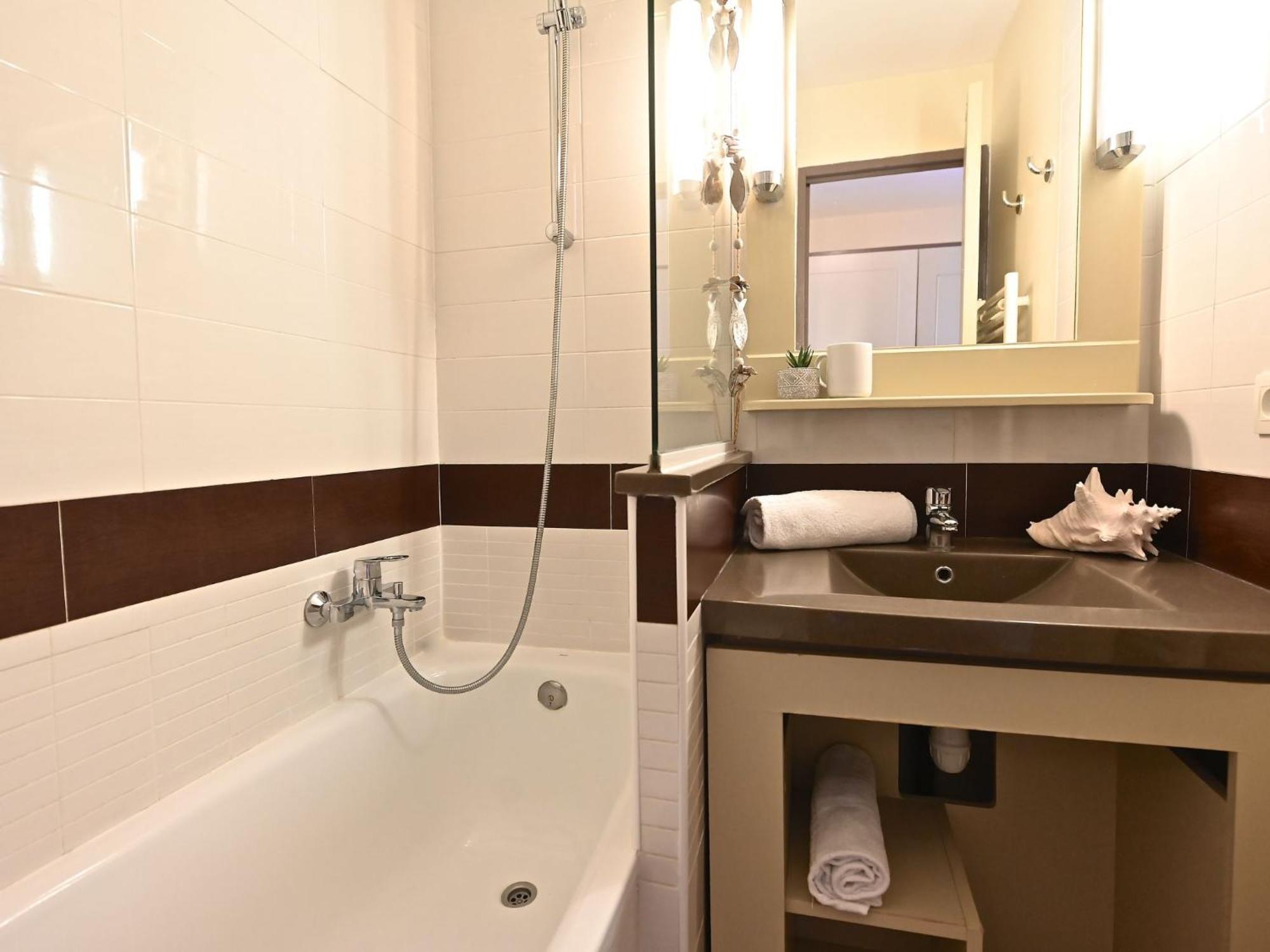 Apartment Village Cap Esterel - Le Village-9 By Interhome Saint-Raphaël エクステリア 写真