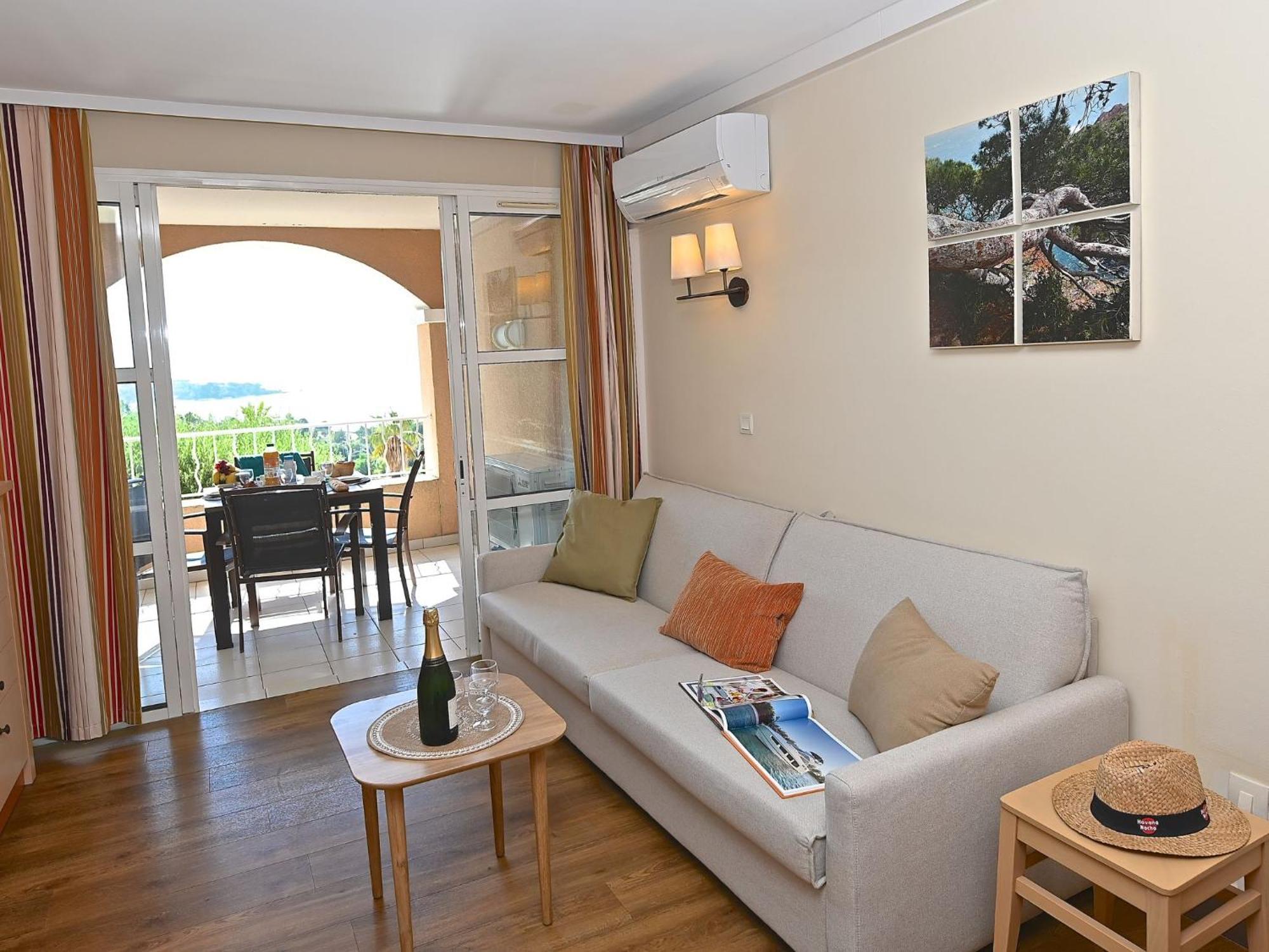 Apartment Village Cap Esterel - Le Village-9 By Interhome Saint-Raphaël エクステリア 写真